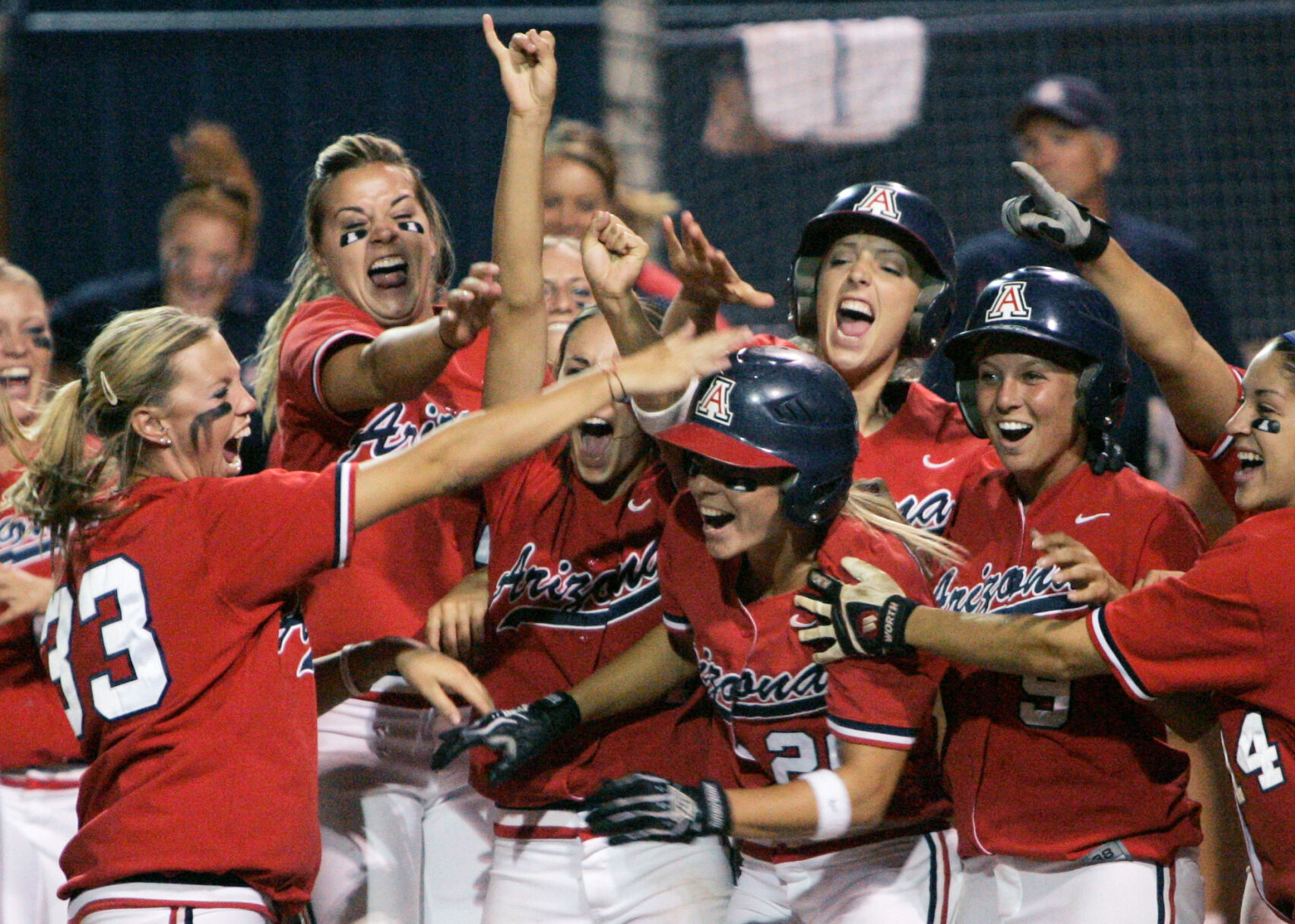 Caitlin Lowe, Arizona softball